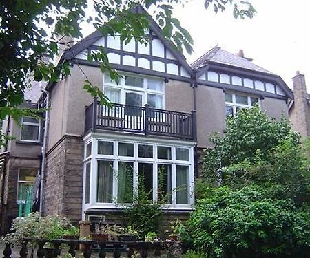 Cedar House B&B Matlock  Bagian luar foto