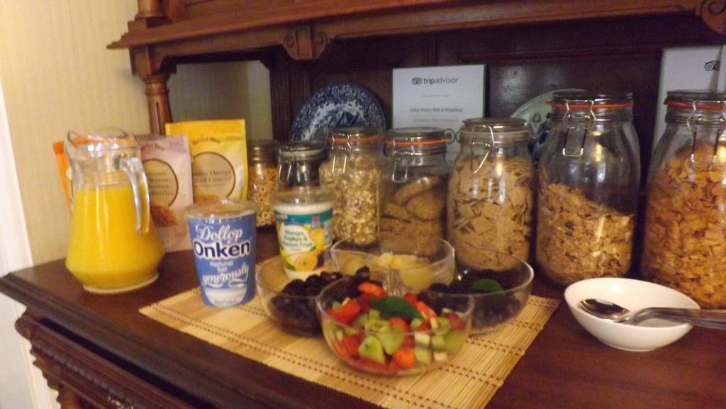 Cedar House B&B Matlock  Bagian luar foto