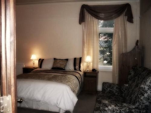 Cedar House B&B Matlock  Bagian luar foto